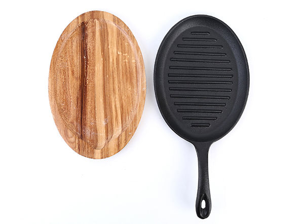 Cast Iron Frying Pan Sizzling Plate with Wooden Tray