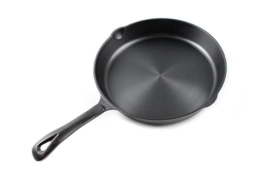 Why Cast Iron Pans are Rough or Smooth