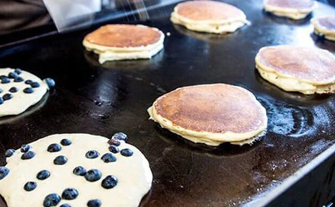 Cast Iron Griddle Uses: Top 5 Most Popular Ones