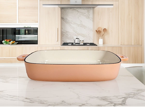 Classic Enameled Cast Iron 11-Inch Roasting Lasagna Pan