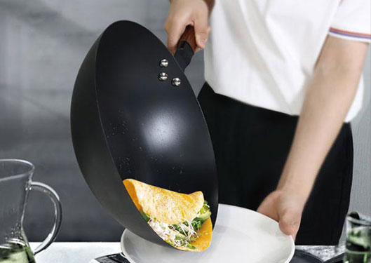 The Buying Guide to Egg Pan
