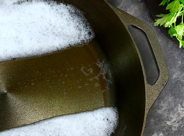 10 Inch Golden Polished Machined Smooth Cast Iron Frying Pan