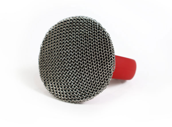 Bulk Sales Food Grade Cast Iron Scrubber with Silicone Insert