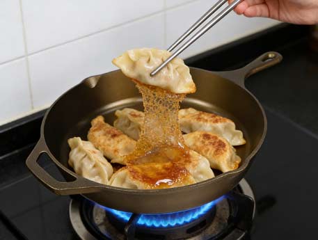 Chinese Spring Festival - The significance of "reunion dinner"