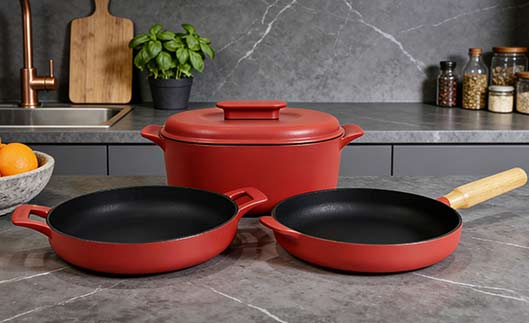 Christmas Gift Guide: The Best Cookware For Indoor or Outdoor Cooking