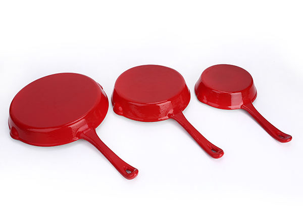 Three-piece enamel frying pan set