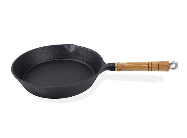 Cast Iron Skillet With Wood Handle