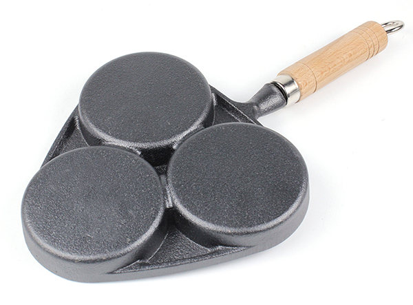 mini breakfast divided cast iron skillet omelette fry pan