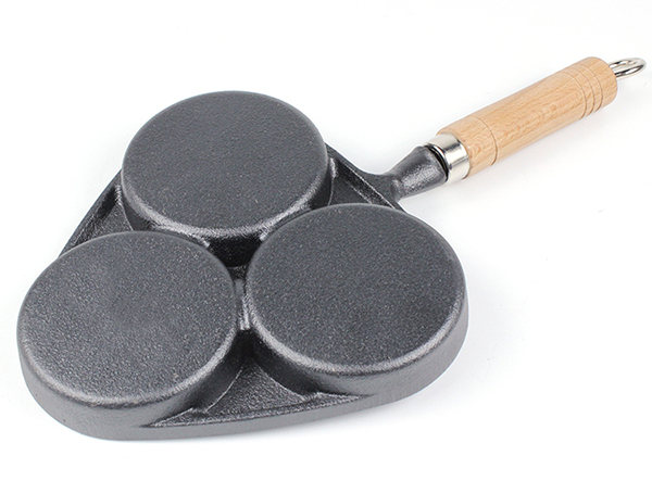 mini breakfast divided cast iron skillet omelette fry pan