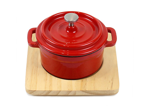 Hot Sale Mini Size Small Cast Iron Casserole Dish Pots With Wooden Base