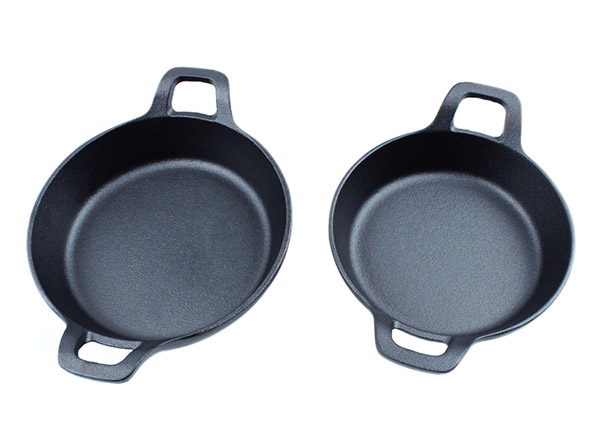 Mini Small Round Cast Iron Skillet Fry Pan with two ear Handle