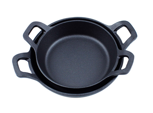 Mini Small Round Cast Iron Skillet Fry Pan with two ear Handle