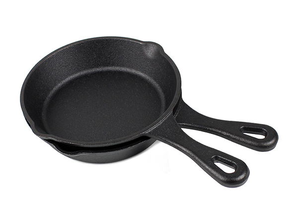small size 15cm portable cast iron skillet roasting frying pan set