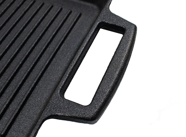 Pre-seasoned square cast iron grill pan