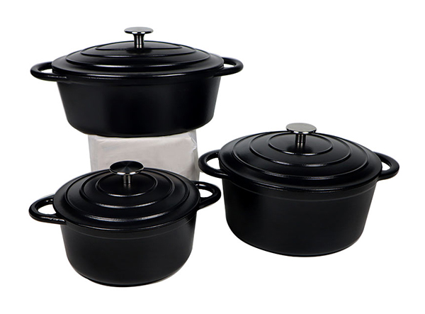 Enameled Cast Iron Saucepan - Black