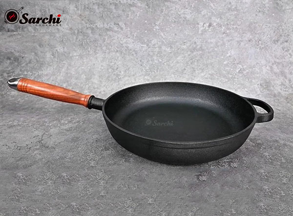 Cast Iron Skillet Frying Pan With Wooden Handle