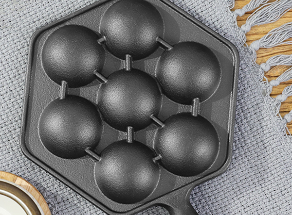 7 Molds Cast Iron Japanese Octopus Balls Food Baking Mold