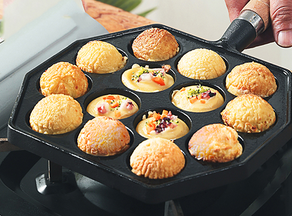 14 Holes Iron Takoyaki Pan with Wooden Handle