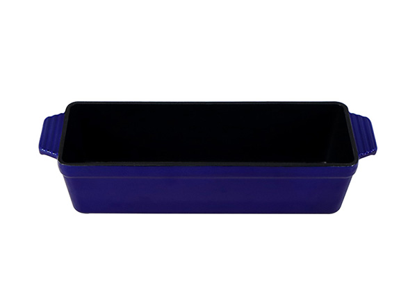 1.8 Quart Rectangular Enameled Cast Iron Loaf Pan with Lid