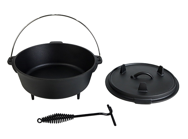 camping cast iron dutch oven with three legs lid