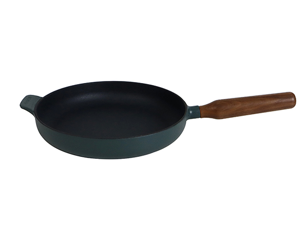 10-inch enameled cast iron skillet