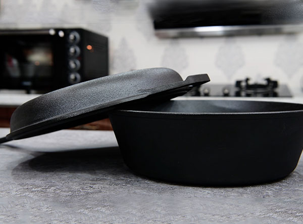 2 in 1 Pre-Seasoned Cast Iron Combo Cooker Deep Pan for Sale
