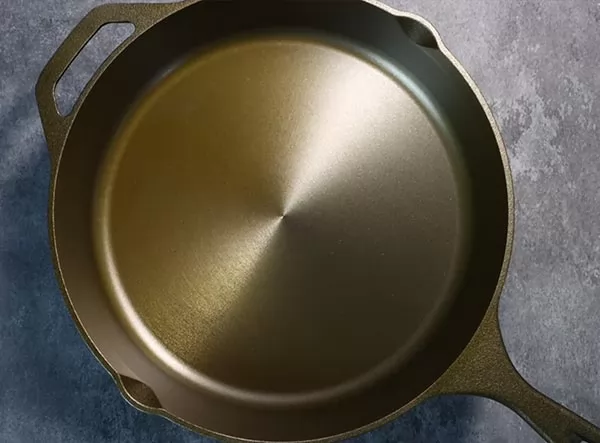 10 Inch Golden Polished Machined Smooth Cast Iron Frying Pan