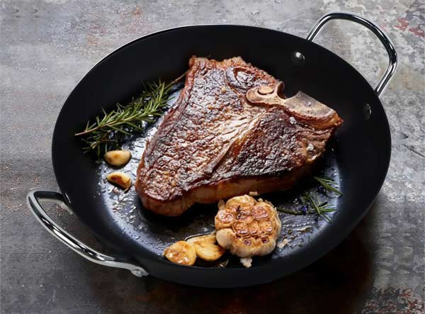 Nitrided Rustproof Carbon Steel Fry Pan with Dual Handle