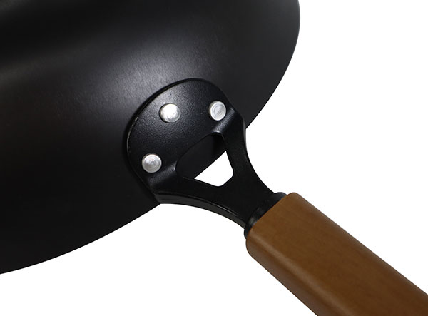 Traditional Chinese Iron Pot Lightweight Cast Iron Wok