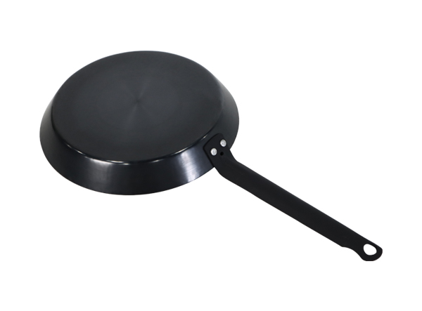 Flat bottom for induction cooker