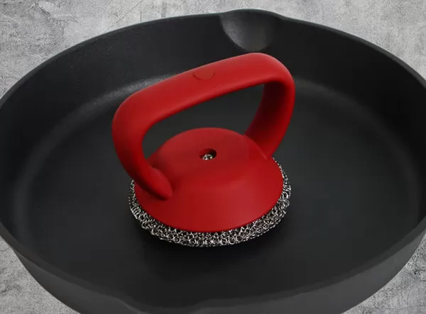 Bulk Sales Food Grade Cast Iron Scrubber with Silicone Insert