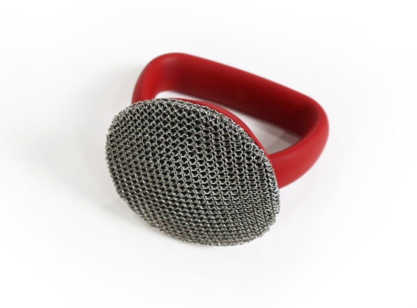 Bulk Sales Food Grade Cast Iron Scrubber with Silicone Insert