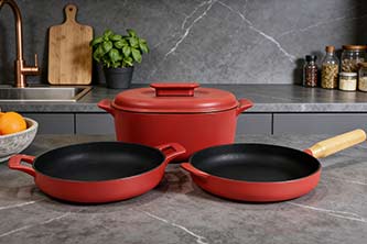 Christmas Gift Guide: The Best Cookware For Indoor or Outdoor Cooking